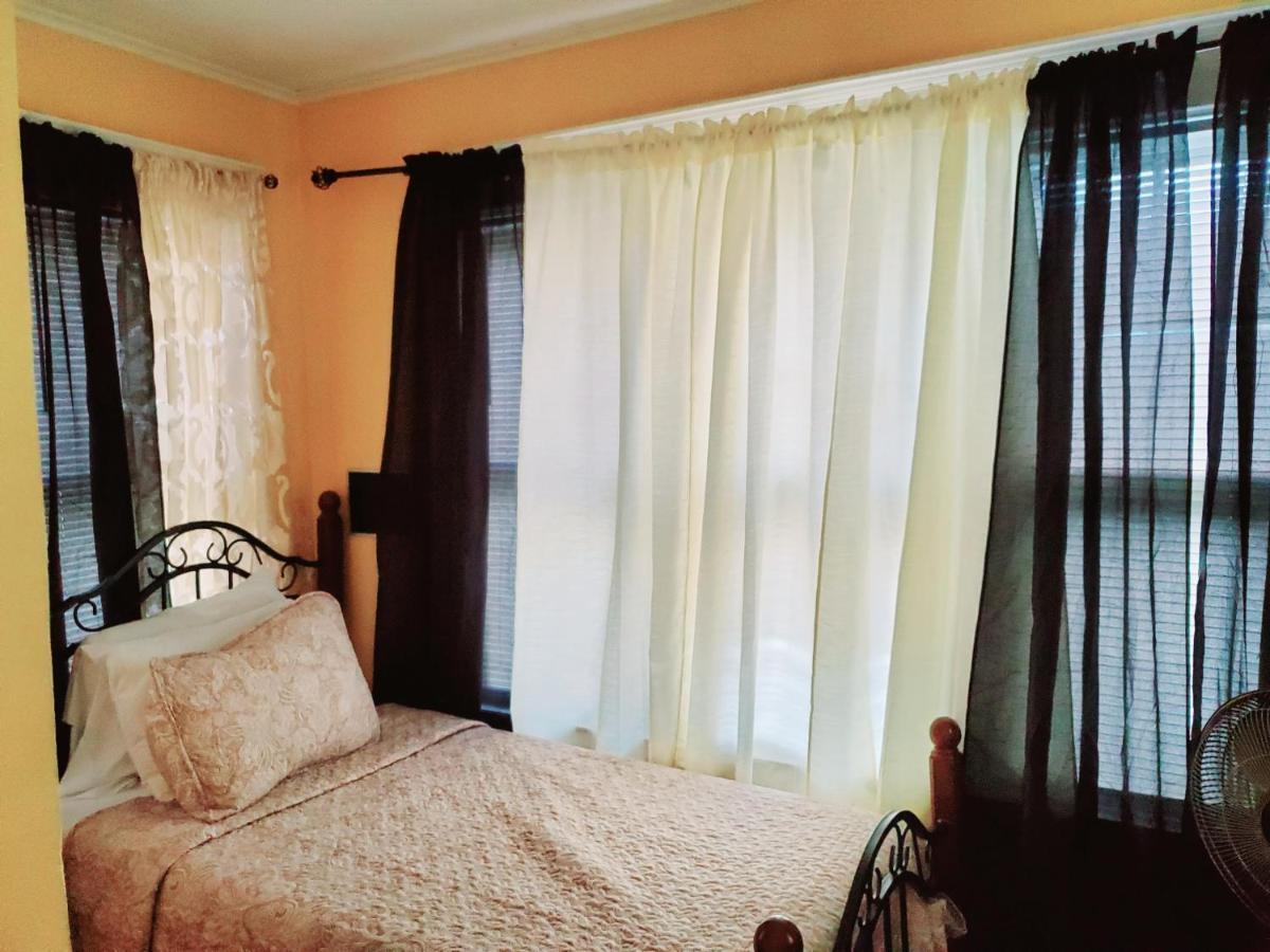 Fearlessrose vacation Rental Springfield Esterno foto